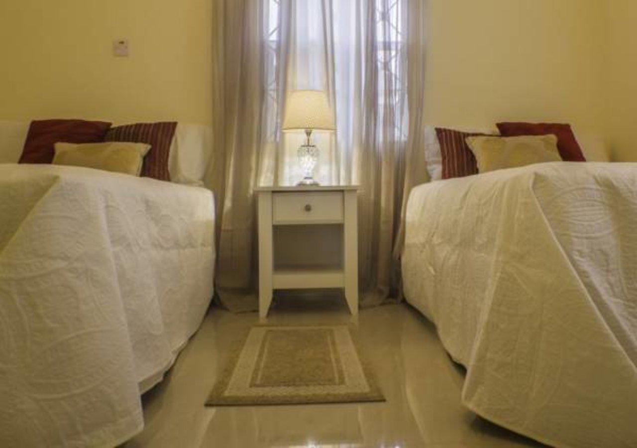 N2N Suites - Ochio Rios Vacation Home Очо-Ріос Екстер'єр фото